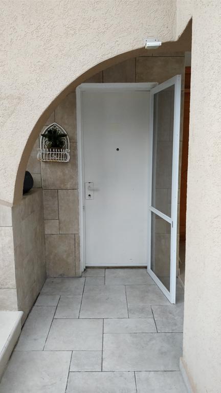 Blue Sky In Ashkelon Apartment Exterior photo